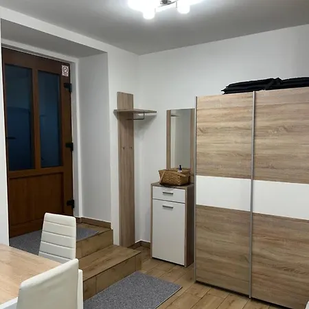 Apartament Lovre