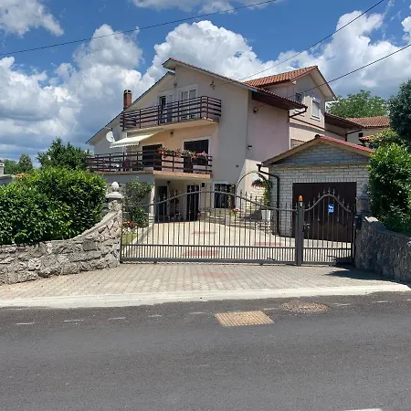 Lovre Apartman Viskovo