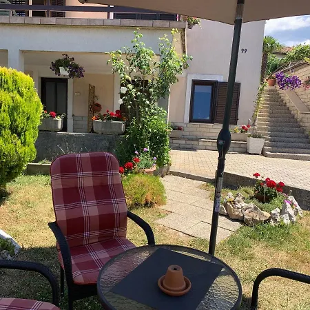 Apartman Lovre